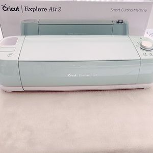Cricut Explore Air 2 in original packaging bundled with supplies - Mint